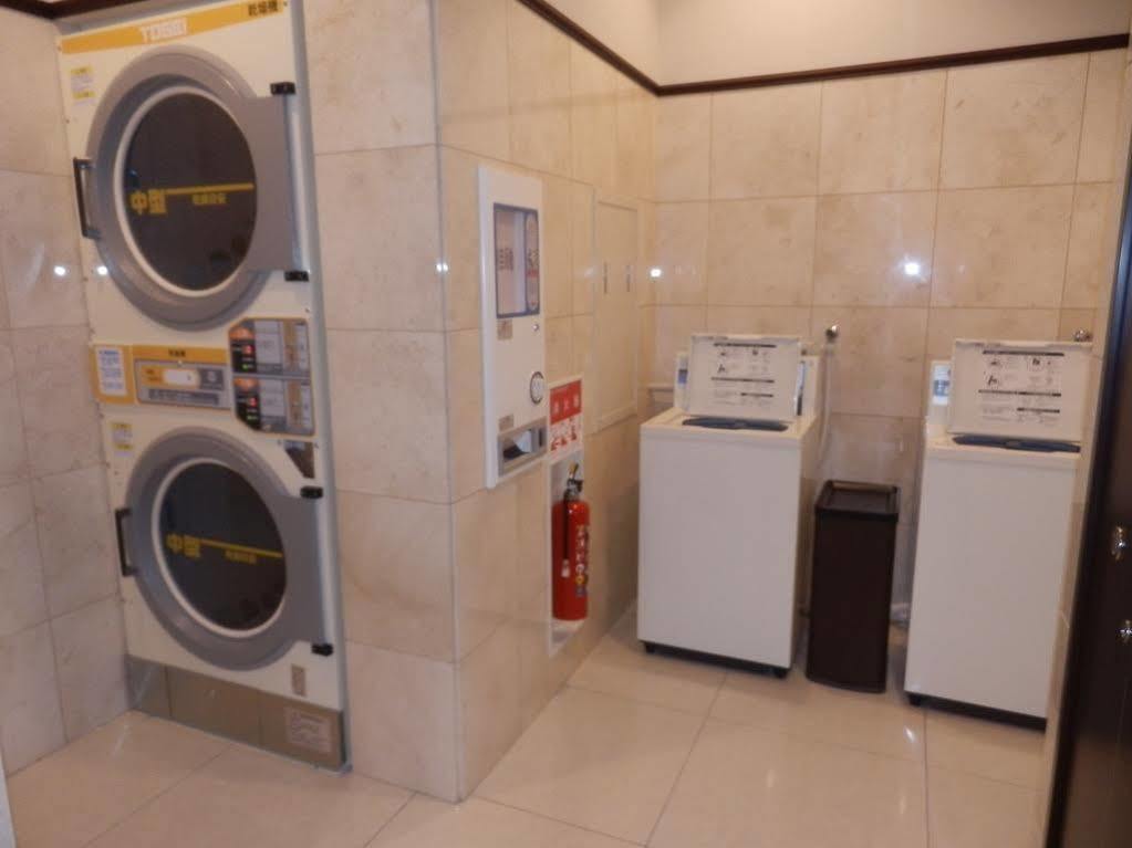 Toyoko Namba Nippombashi 3* Ōsaka